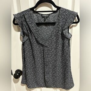 Express Women’s sleeveless top patterned black and white Size Small